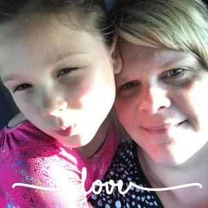 Meet your Posher, Dana